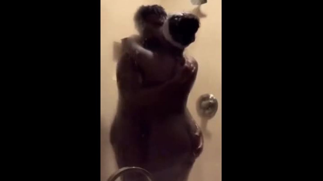 Romantic Fuck In The Shower