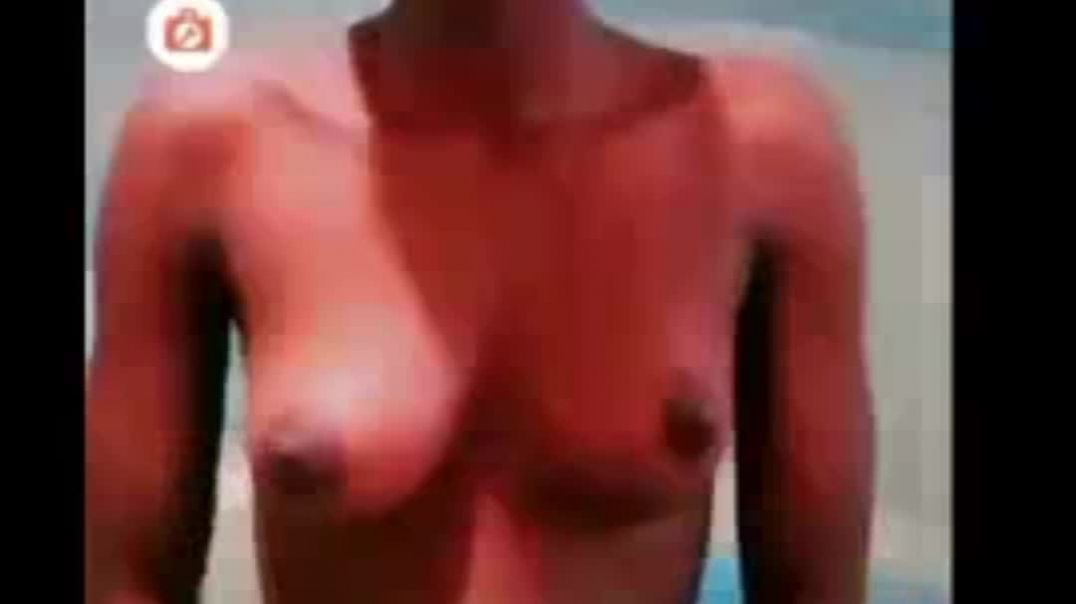 ⁣Adamawa Girl Showing Off Her Tiny Breast On Bigo Live