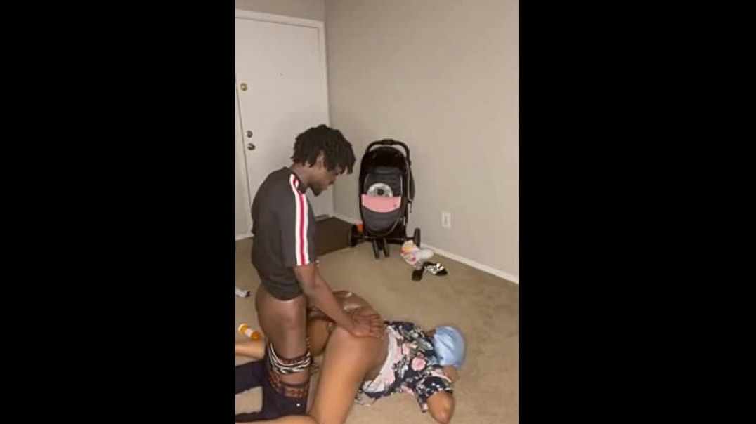 ⁣Black Maid Sucking Big Black Dick and Takes Hard Backshots On The Floor